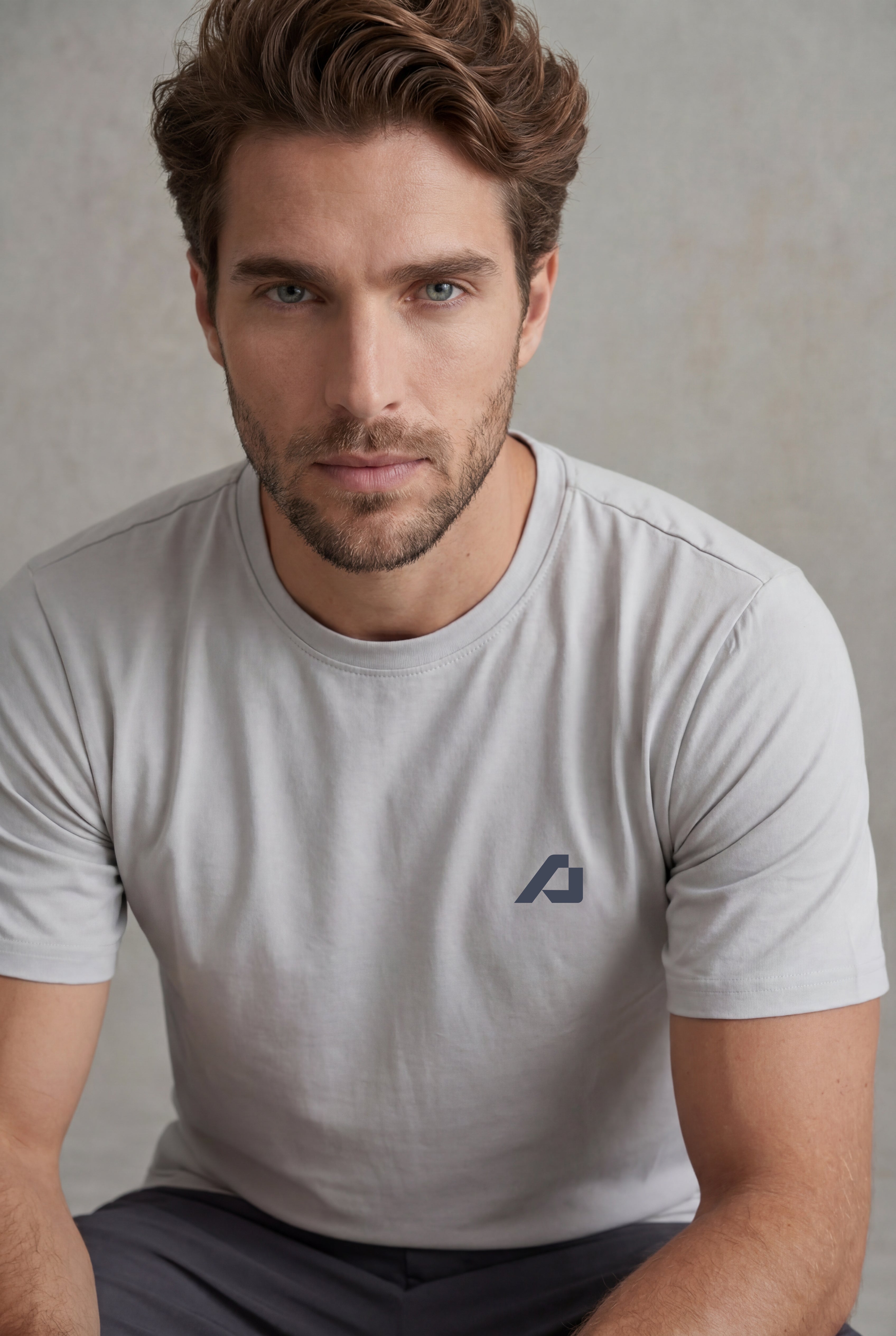 Essential Crew T-Shirt Men - Light Grey