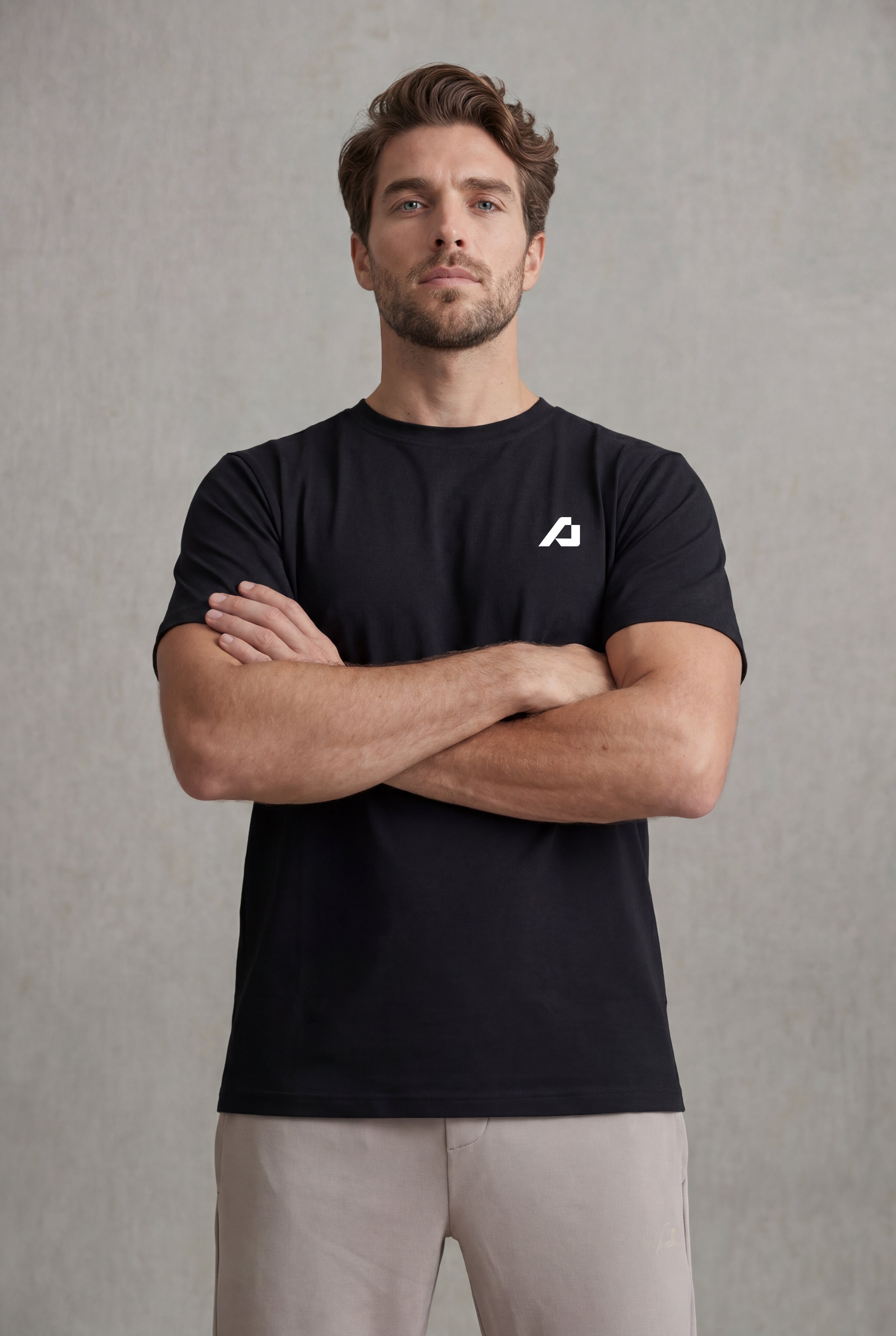 Essential Crew T-Shirt Men - Black