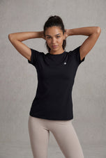Essential Crew T-Shirt Women - Black
