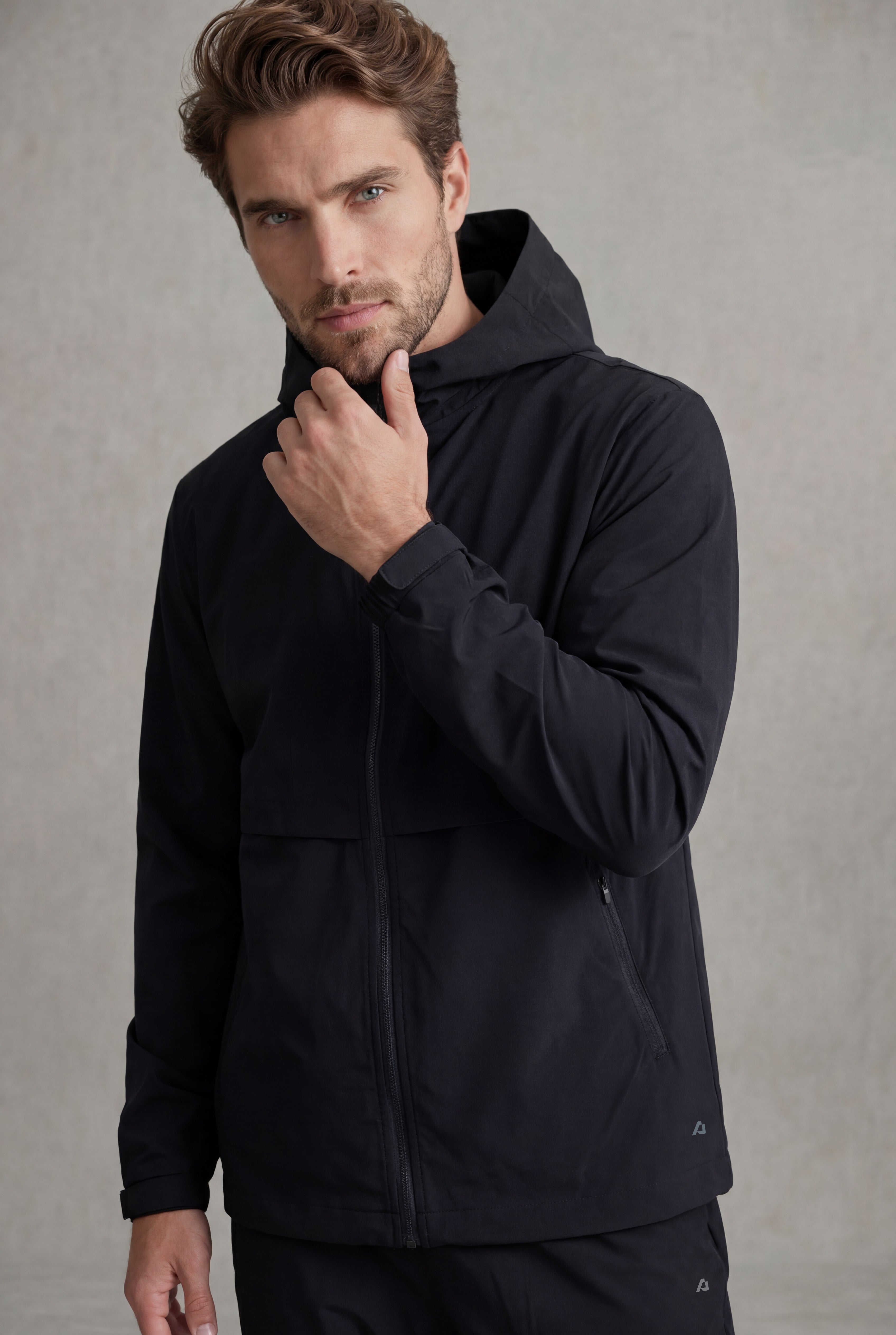 Perform8™ Jacket - Black