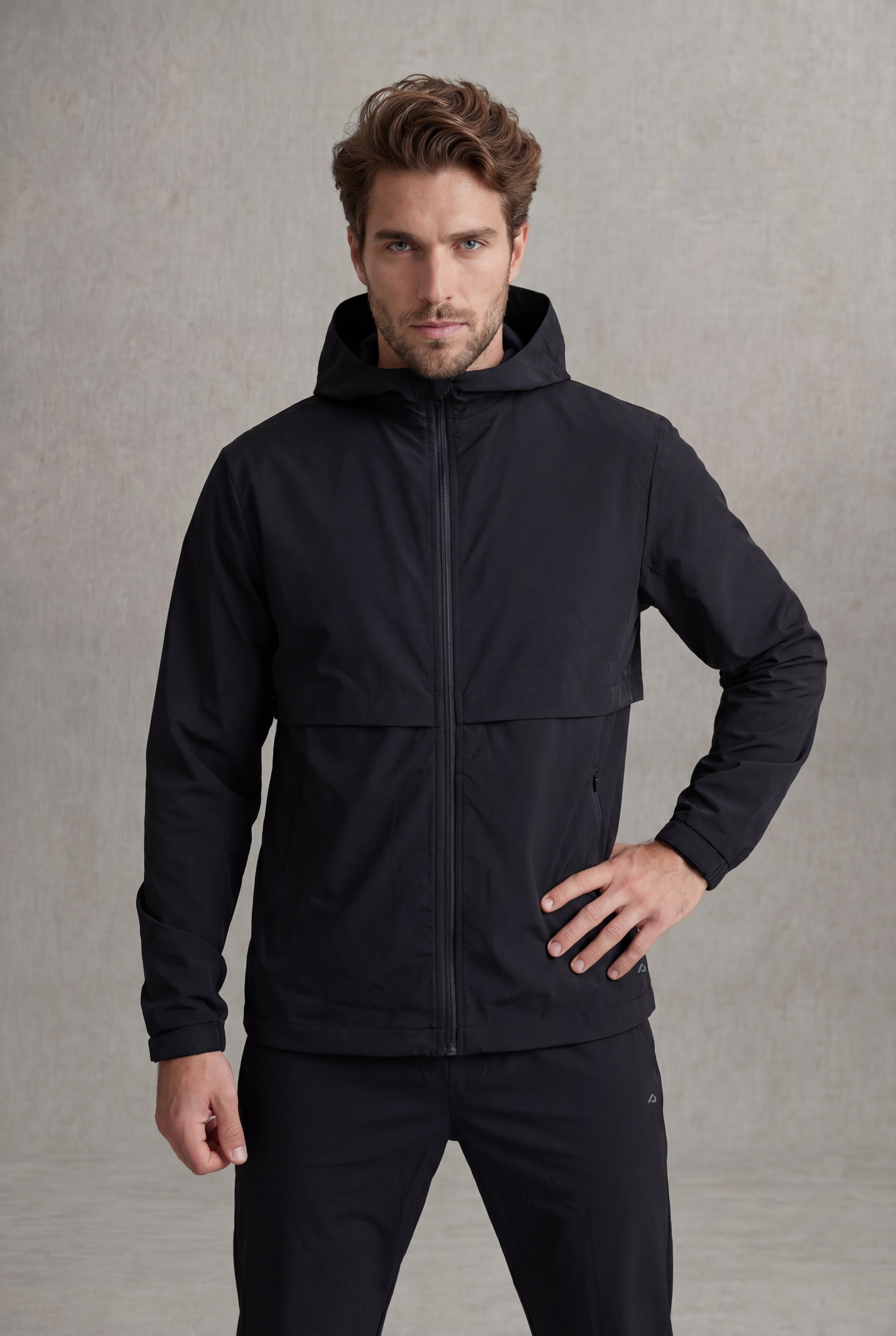 Perform8™ Jacket - Black