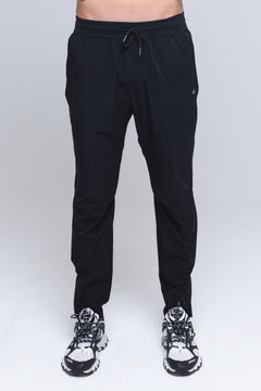 Perform8™ Pant - Black